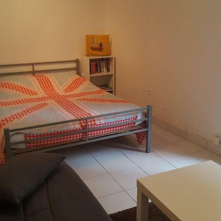 Apartamento Les Lauriers Agde Exterior foto